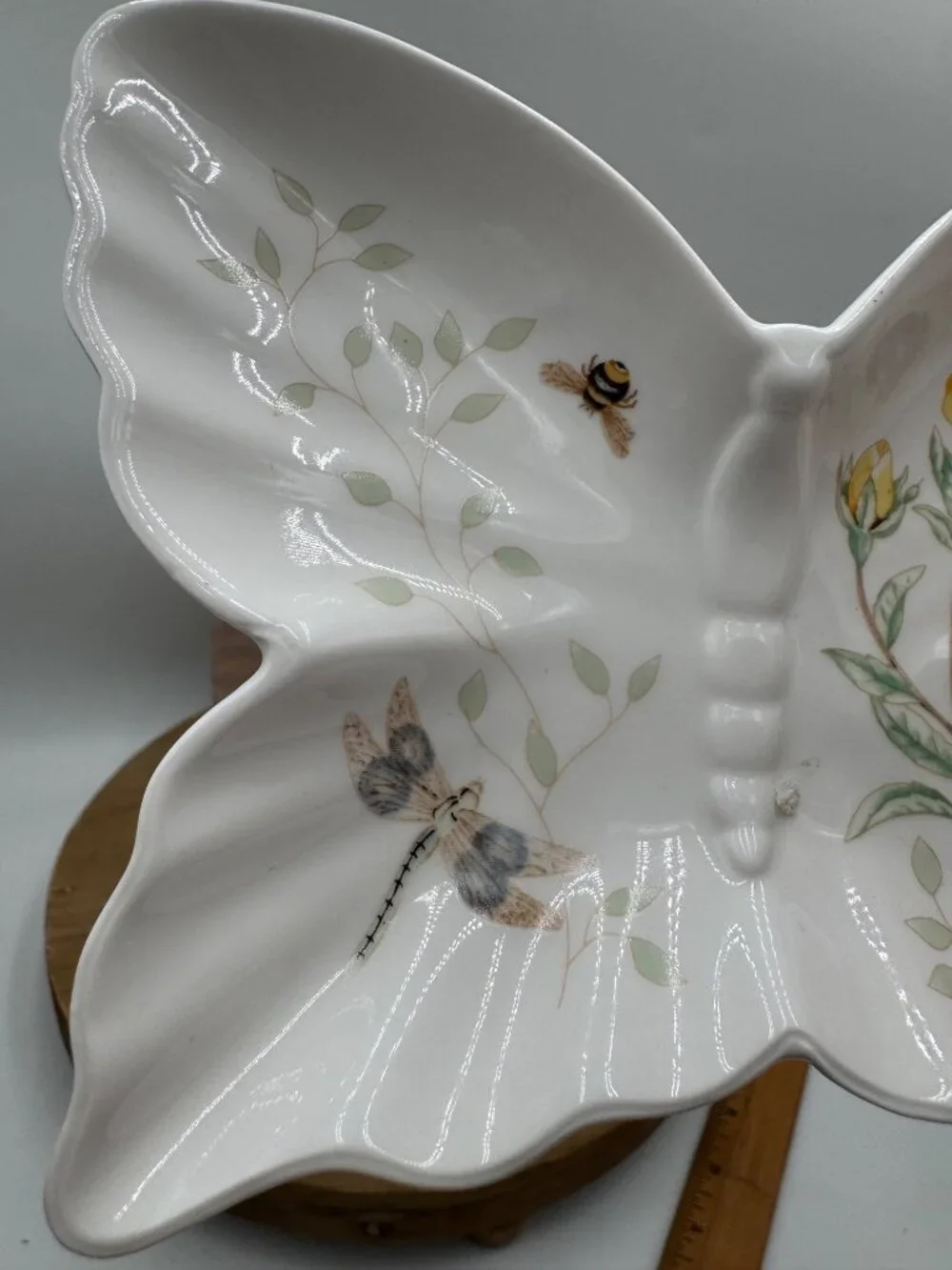 Lenox butterfly meadow butterfly shaped trinket candy nut dish - Picture 3 of 6